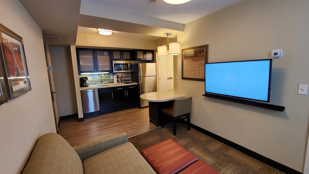 Staybridge Suites Denver Downtown by IHG - photo 27
