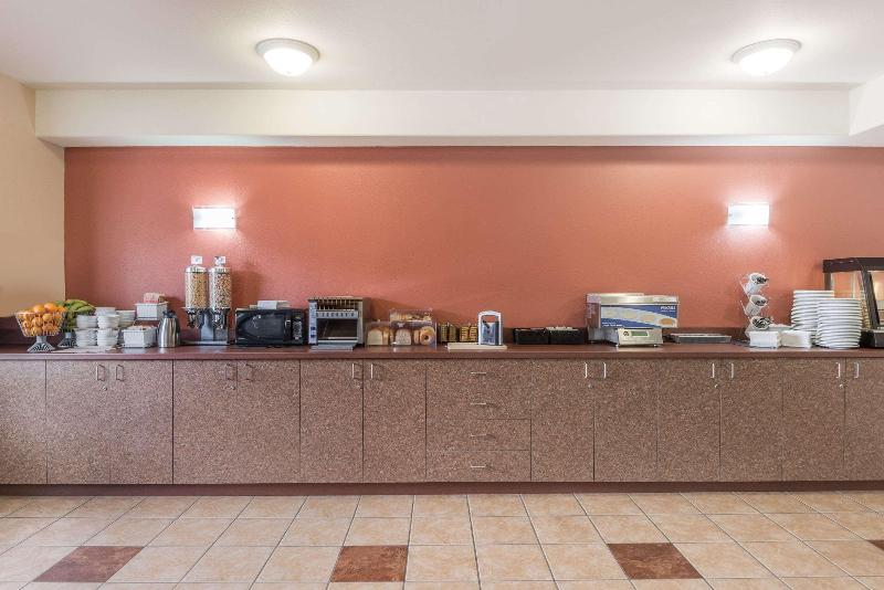 Super 8 By Wyndham St Johns in St. John's, Canada