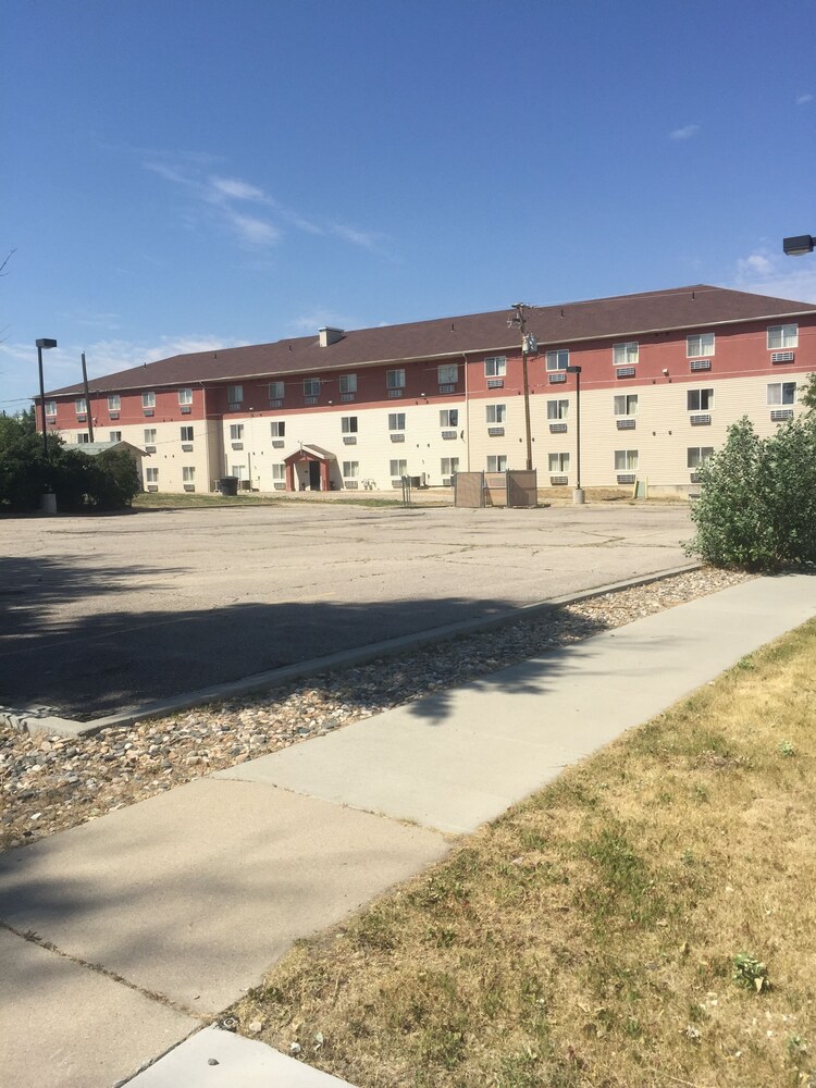 The Sterling Hotel and Extended Stay - photo 21
