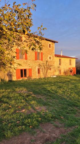 Domaine Du Coq En Pat — hotel in Courpiere