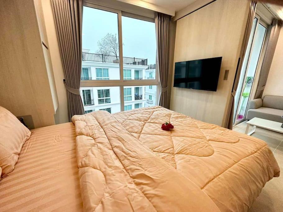 Free Power&WiFi Work Remotely Kitchen Deal — 4-Star Luxury Hotel in Pattaya, Thailand
