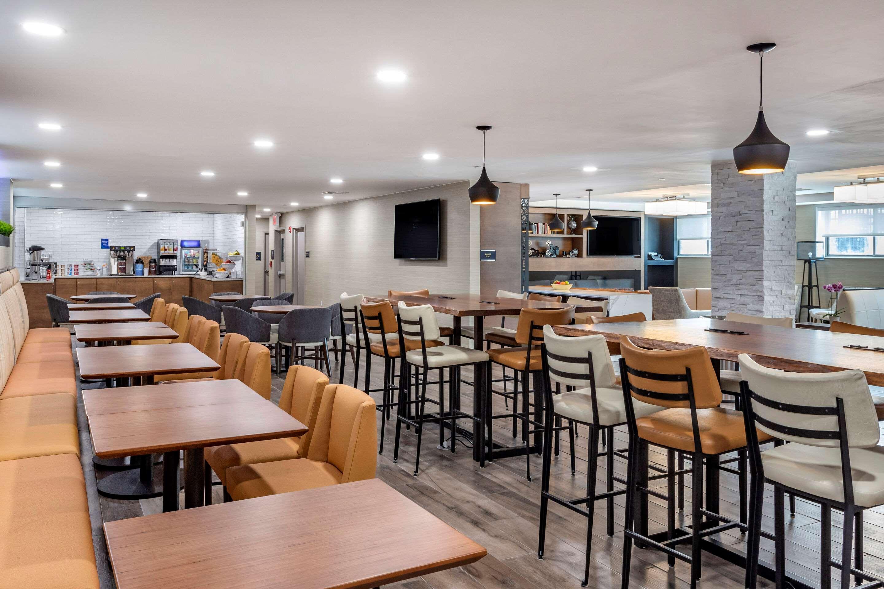 Metro Inn Jfk - photo 10