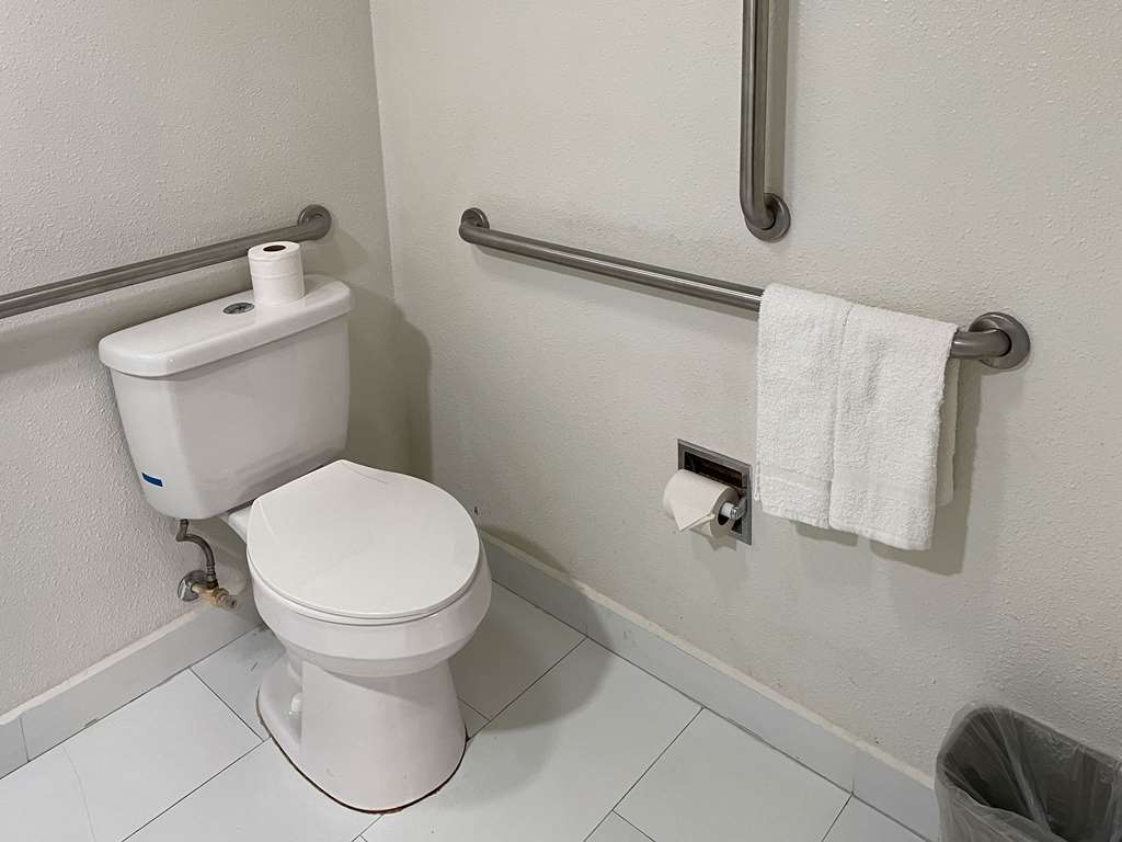 Motel6 Hagerstown MD - photo 12