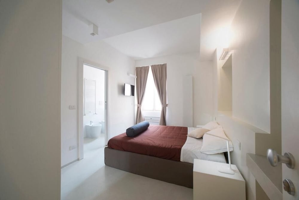 L'Ottava GuestHouse — 4-Star Luxury Hotel in Milan, Italy