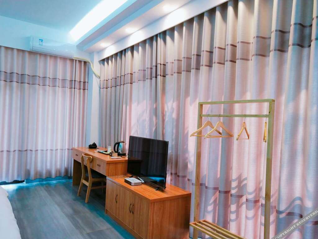 Maimeng Inn — hotel in Xinjing