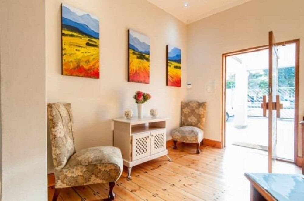 Lenore Guest House — 4-Star Luxury Hotel in Port Elizabeth, South Africa