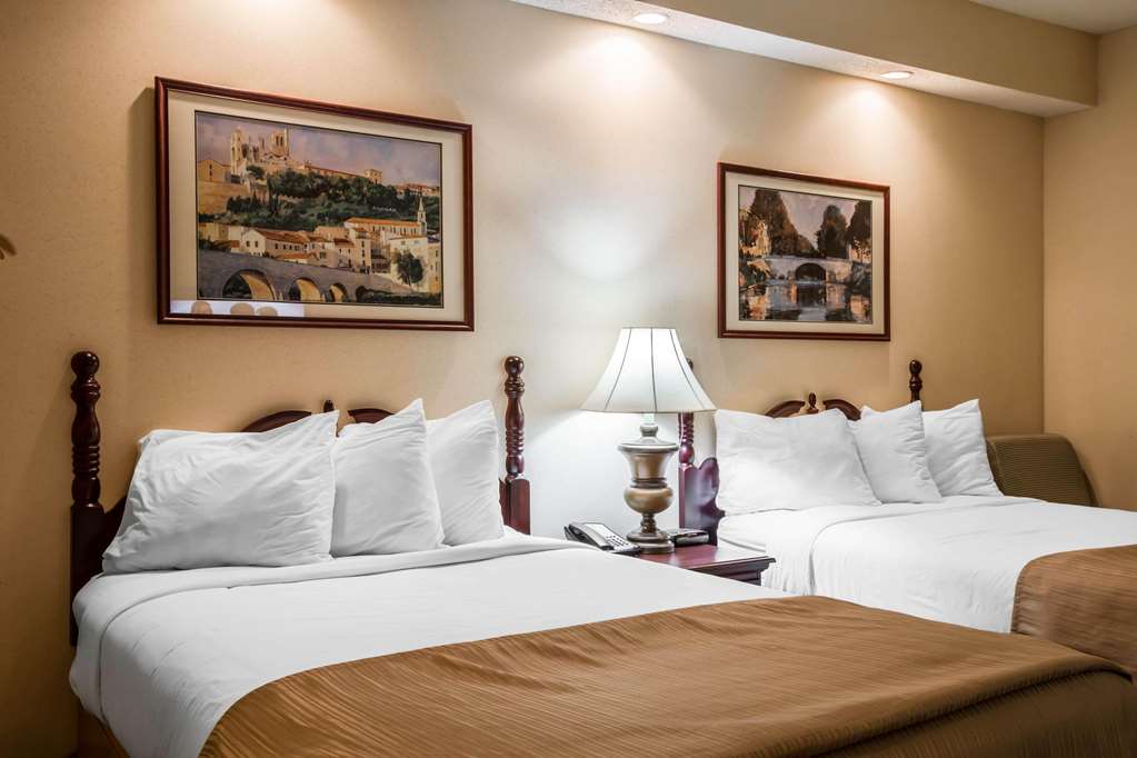 Quality Inn Kingsport South - photo 13
