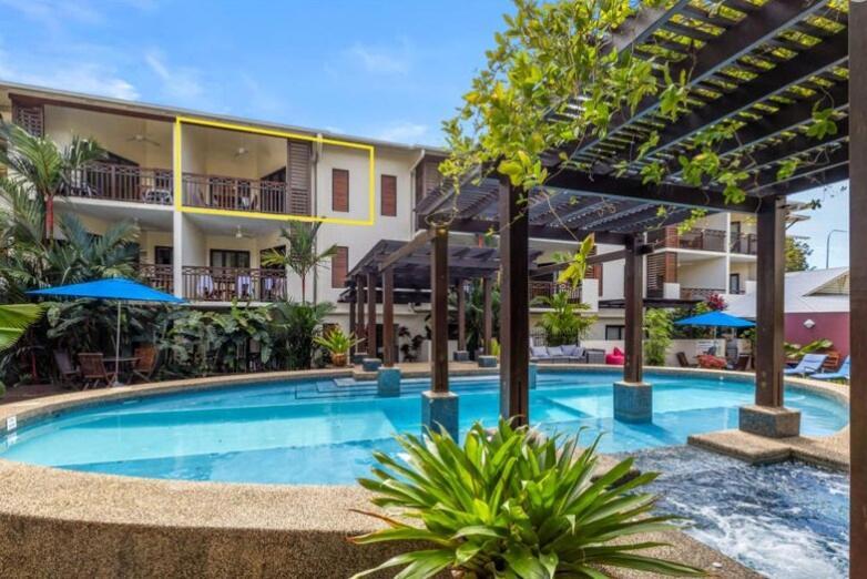 24 Freestyle Apartment with POOL VIEW — 4-Star Luxury Hotel in Port Douglas, Australia