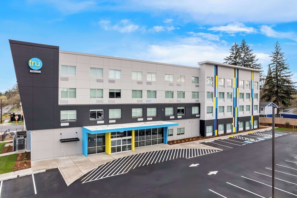 Tru by Hilton Aloha Beaverton - photo 35