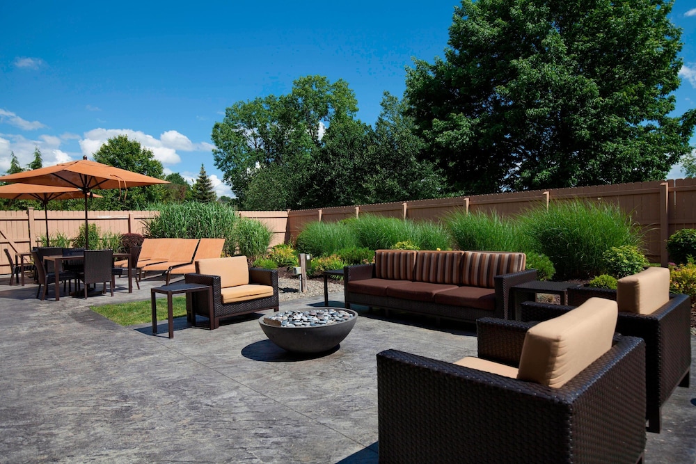 Courtyard by Marriott Ithaca Airport University - photo 28
