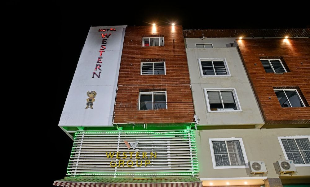 Treebo Trend Western - last minute hotel in Bhopal