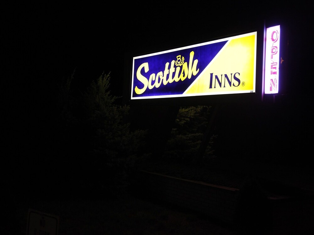 Scottish Inns Albany - photo 20