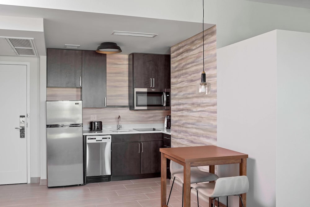 Residence Inn by Marriott Greenville Downtown - photo 17
