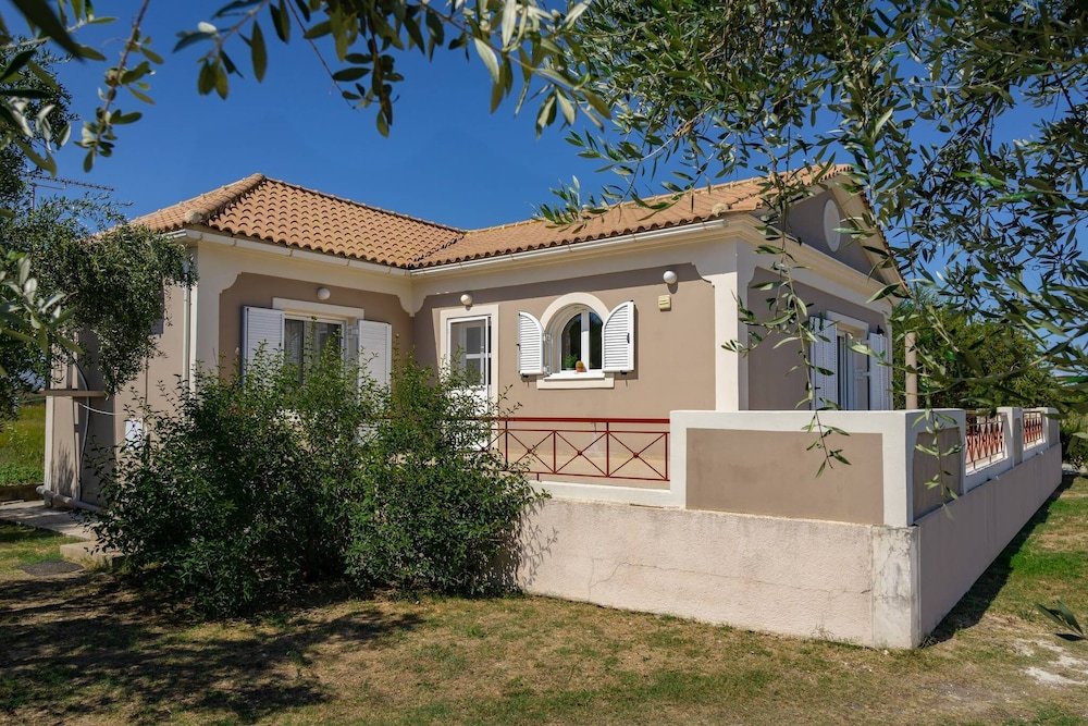 Villa V Beach Villa All Inclusive Board by ZanteWize — 4-Star Luxury Hotel in Zakynthos, Greece