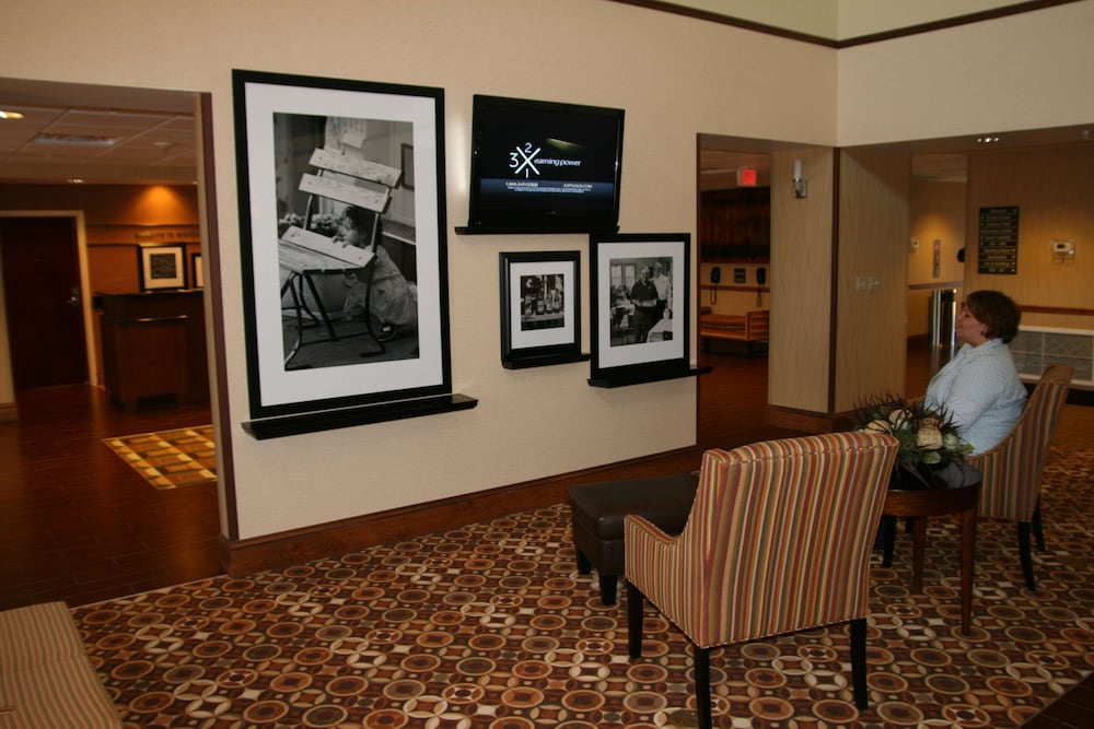 Hampton Inn & Suites Morgan City - photo 8