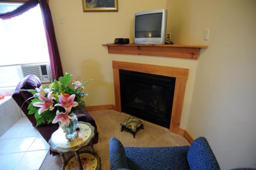Wildflowers Inn - photo 20