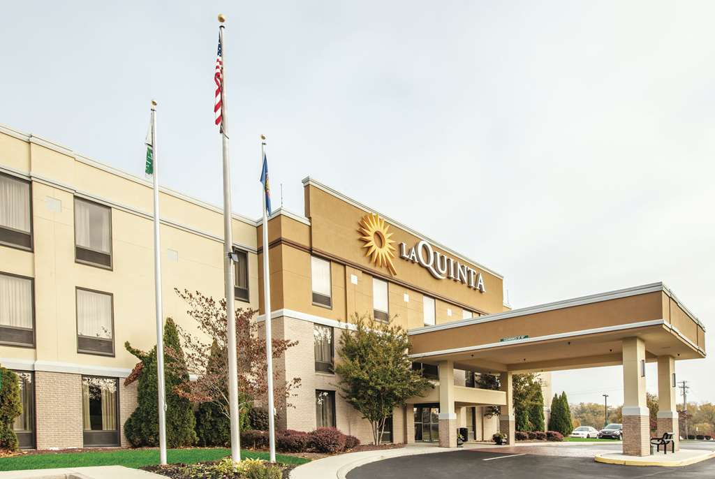 La Quinta Inn & Suites by Wyndham Mechanicsburg Harrisburg - photo 3