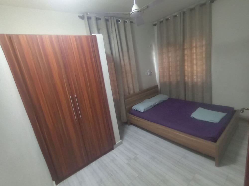 Afua Oparebea Courts — Accra — photo 5