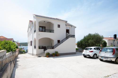 Apartment Val — 4-Star Luxury Hotel in Trogir, Croatia