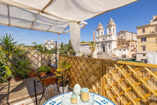 Suite Spagna Terrazza su Piazza di Spagna — 4-Star Luxury Hotel in Rome, Italy