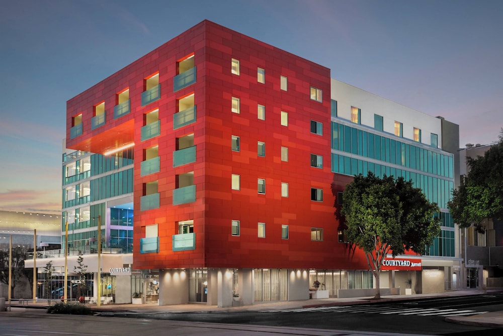 Courtyard by Marriott Santa Monica - photo 51