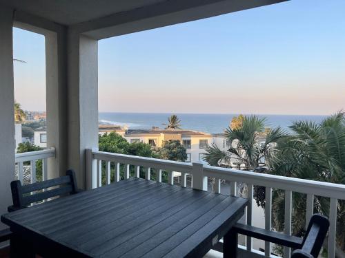 196 Laguna La Crete — 4-Star Luxury Hotel in Margate, South Africa