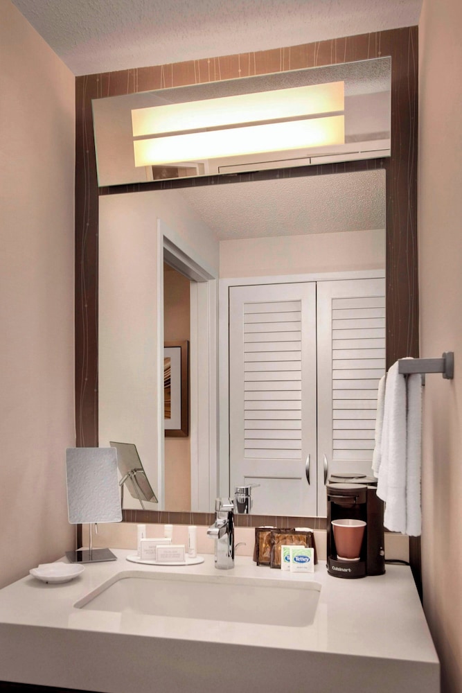 Courtyard by Marriott Parsippany - photo 13