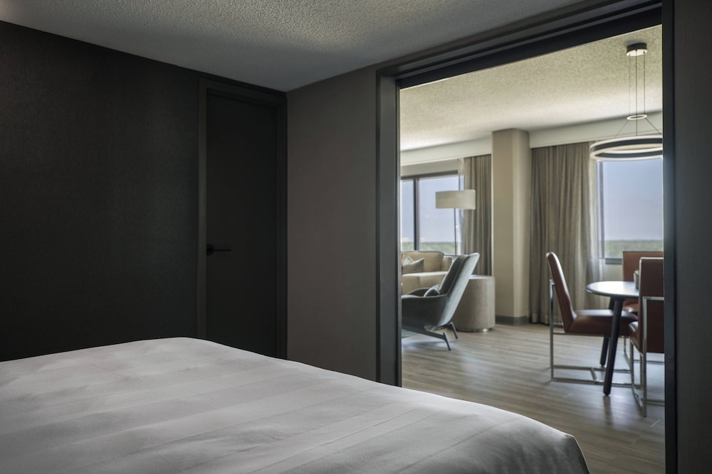 Marriott Chicago Schaumburg - photo 17