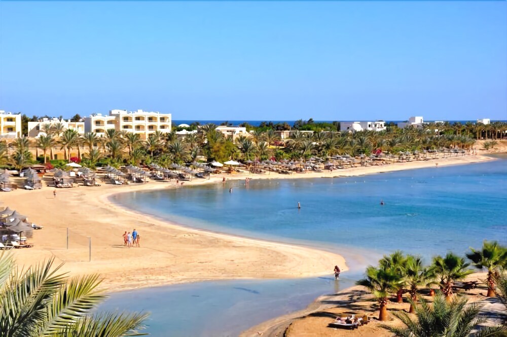 Brayka Bay Resort — 4-Star Luxury Hotel in Marsa Alam, Egypt