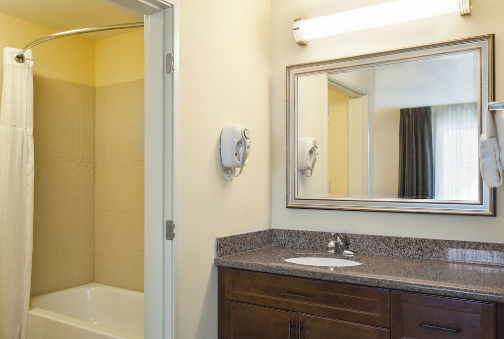 Staybridge Suites El Paso Airport by IHG - photo 24