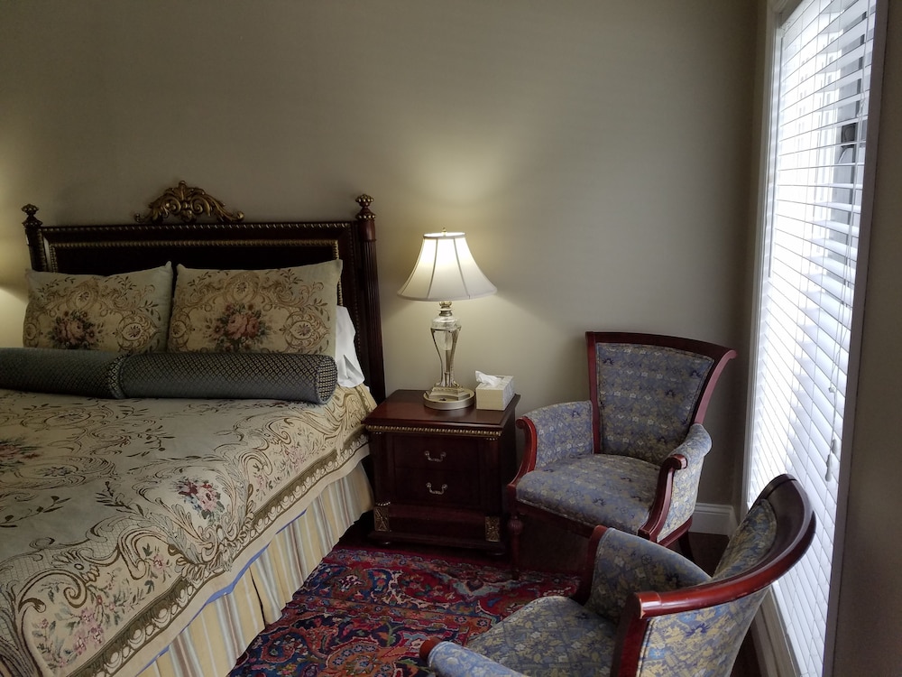 Cameron Estate Inn & Restaurant - photo 9