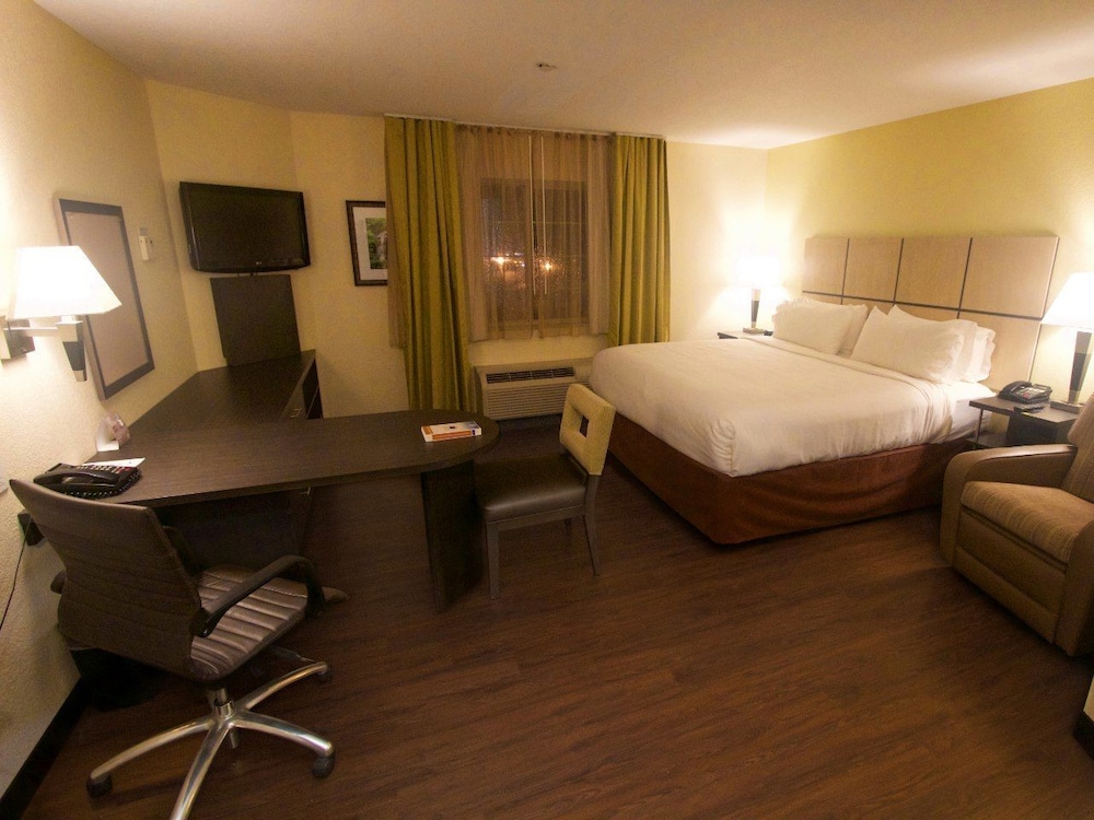 Candlewood Suites West Little Rock by IHG - photo 6