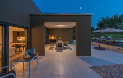 Luxury villa Sorella in Istria private pool — 4-Star Luxury Hotel in Barban, Croatia