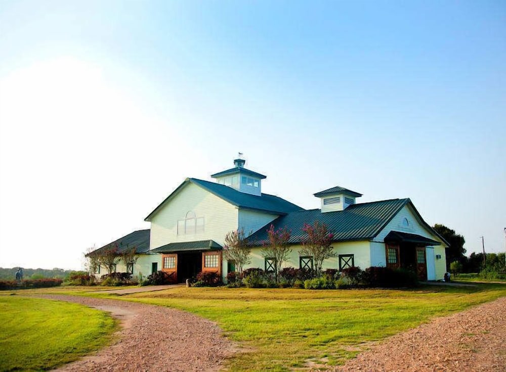 Lillian Farms Bed & Breakfast - photo 8
