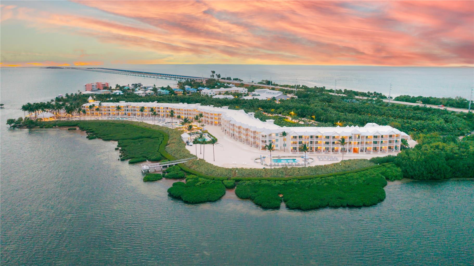 Isla Bella Beach Resort & Spa in Marathon, United States