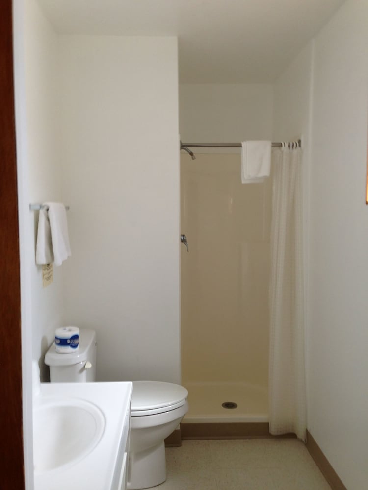 Yellowstone Valley Inn - photo 31