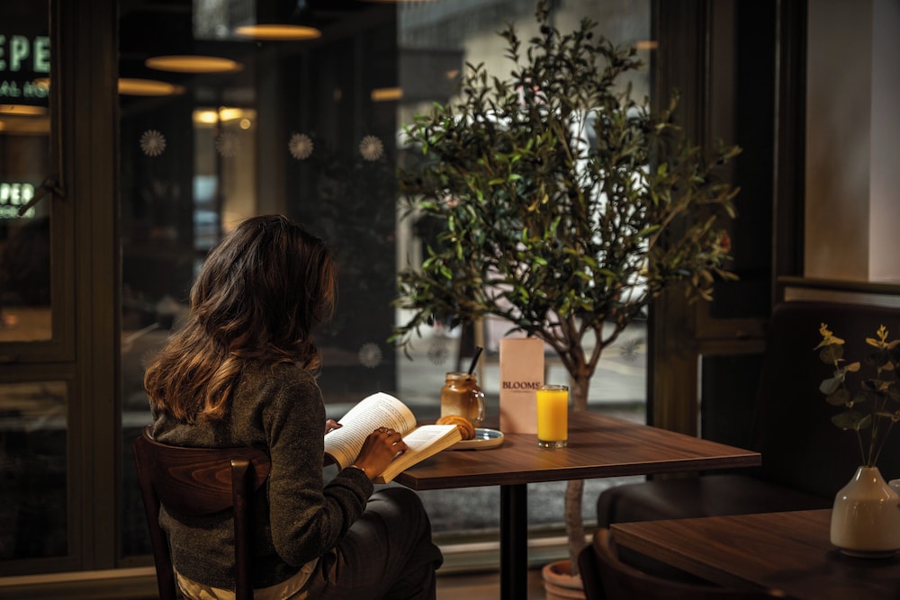 מזון ומשקאות