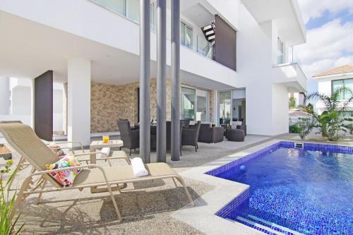 Villa Luna