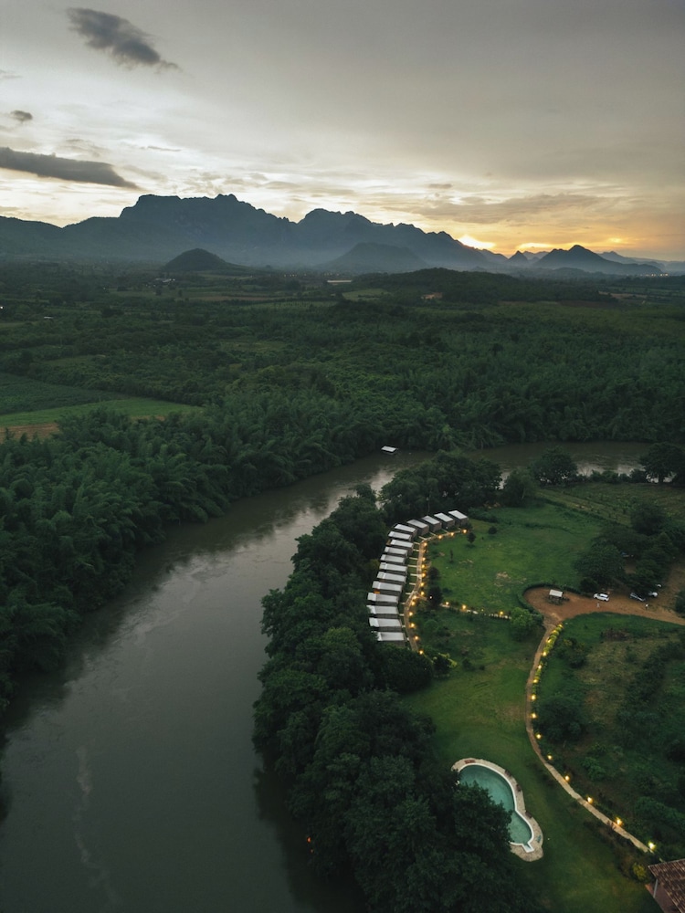 Chong Khaep Aingkwai Resort in Sai Yok, Thailand