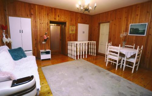 Apartment on Freedom Square Diuma Street