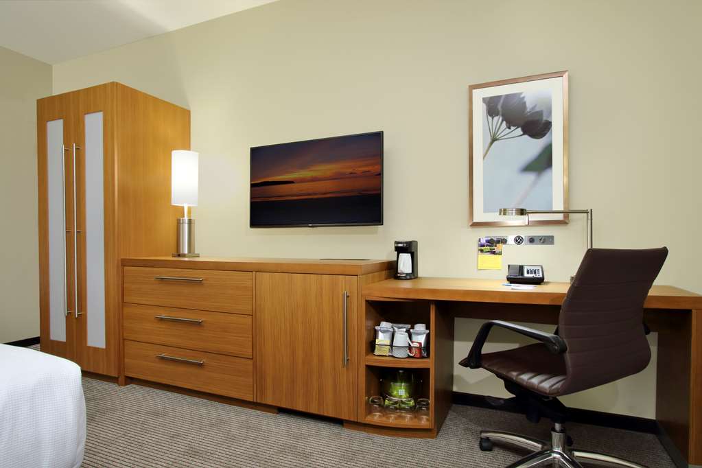 Hyatt Place Houston NW Vintage Park - photo 18
