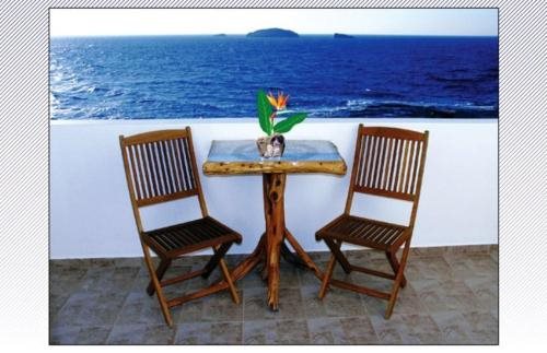 Vesleme in Milos, Greece