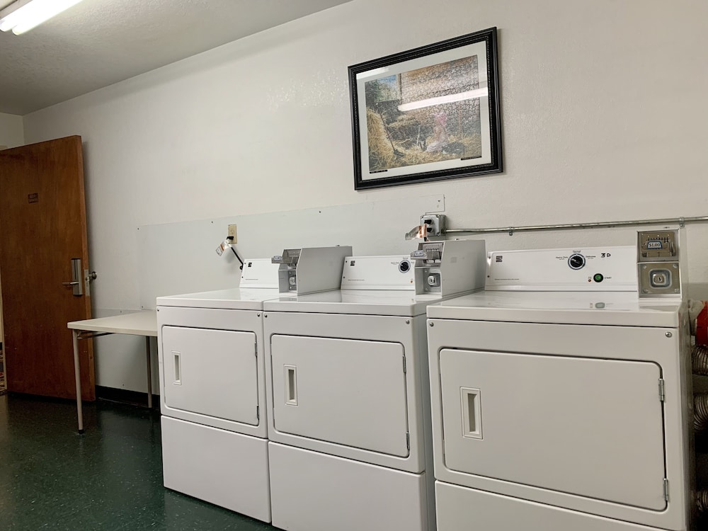Candlelight Inn & Suites Hwy 69 near McAlester - photo 28