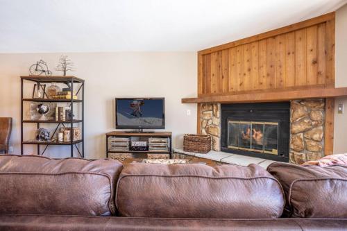 4812 Salt Lick - photo 8