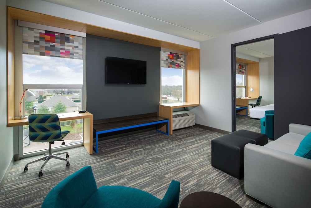 Aloft Louisville East - photo 7