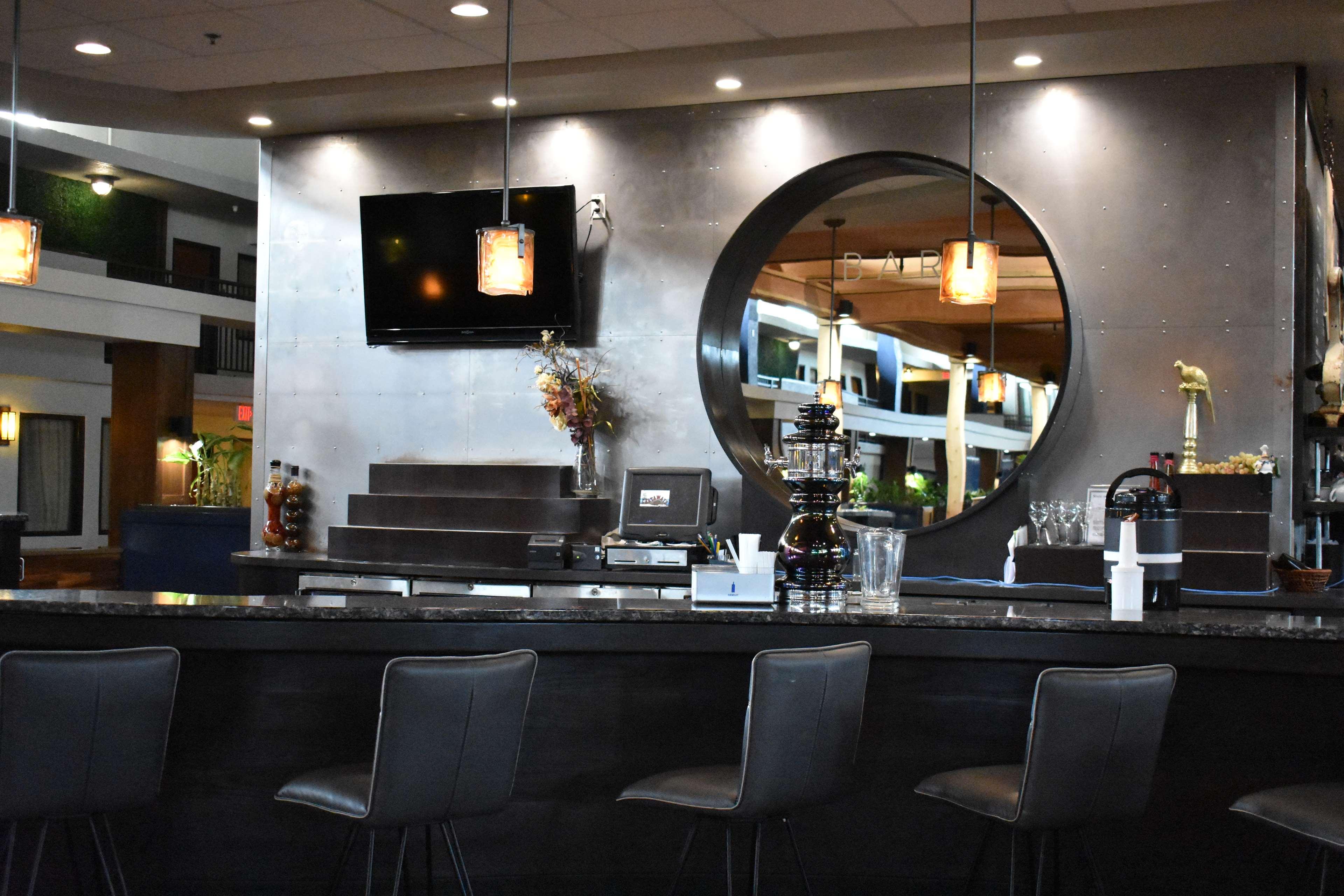 Ramada Plaza by Wyndham Omaha - photo 15