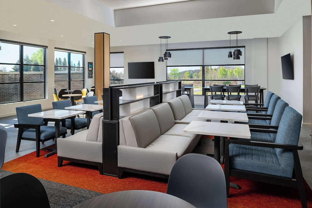 Hyatt House Auburn Hills Detroit - photo 32