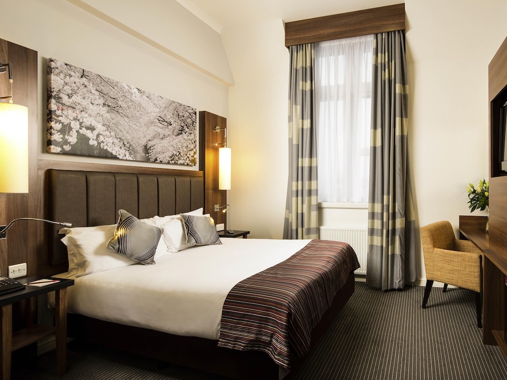 Mercure Darlington Kings Hotel — 4-Star Luxury Hotel in Darlington, United Kingdom