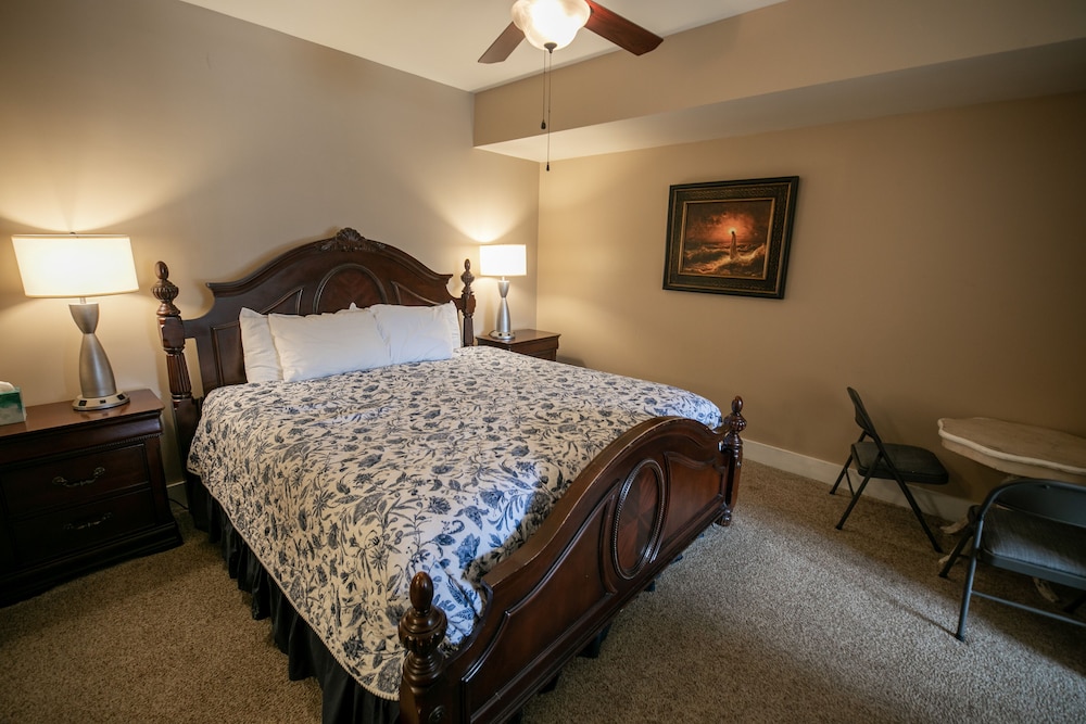 Nauvoo Temple House Hotel - photo 19