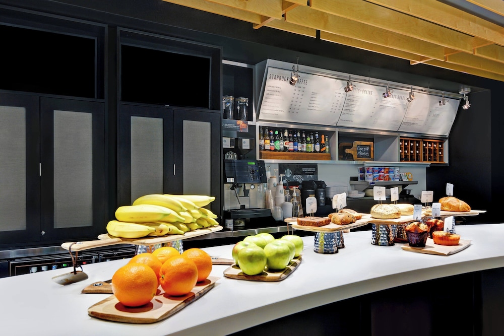 Courtyard by Marriott Shreveport Airport - photo 32